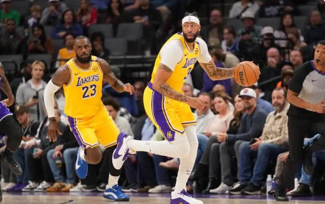 九游娱乐-缝缝补补又一年？湖人或在交易截止日前按兵不动